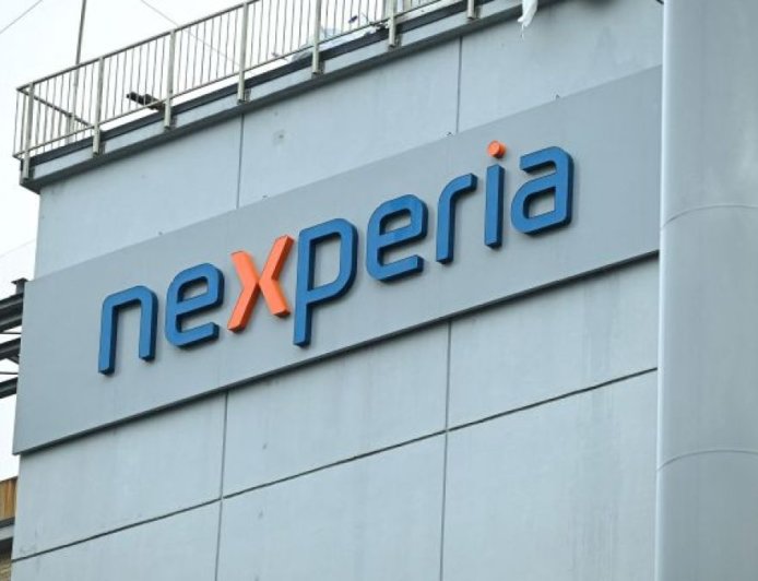 芯片危机席卷欧洲，华盛顿介入中荷调解