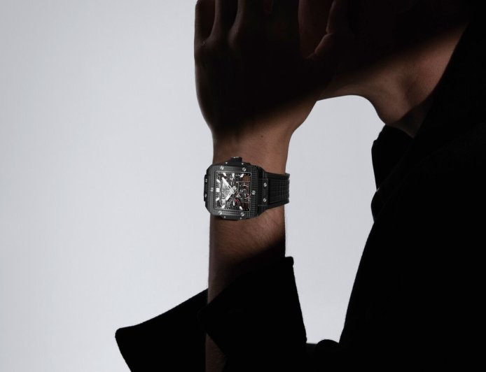 HUBLOT百萬陀飛輪錶建築感強烈　搭首款方形與長方形橋板結構構芯