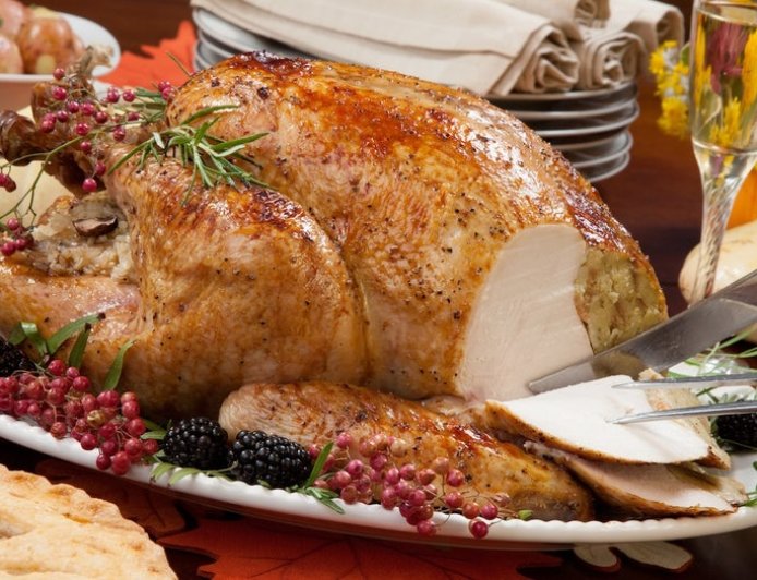 Carve like a pro with these 8 Thanksgiving carving knives