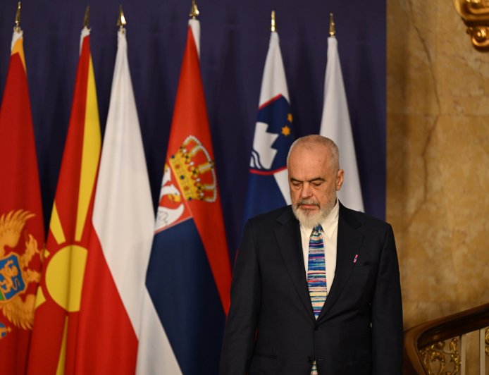 “俄罗斯不会攻击任何其他欧洲国家”: 阿尔巴尼亚总理埃迪·拉马