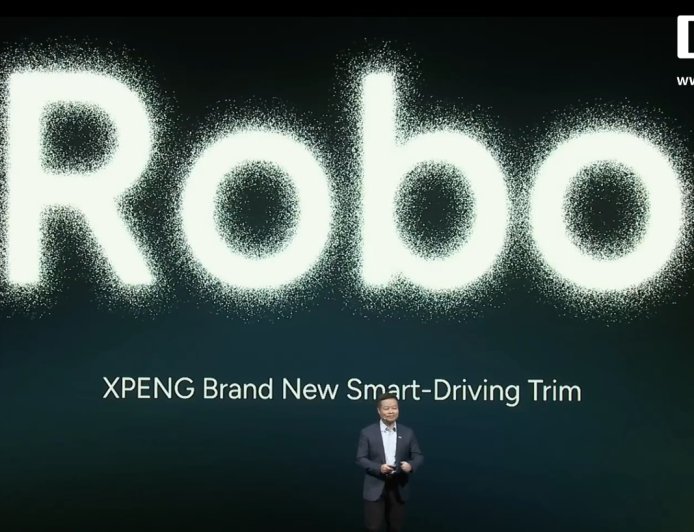 小鹏明年部分车型将推 L4 级体验版本 Robo：搭载 4 颗图灵 AI 芯片，3000TOPS 算力