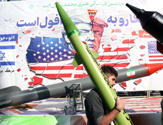 特朗普称他“负责指挥”以色列6月13日对伊朗的袭击