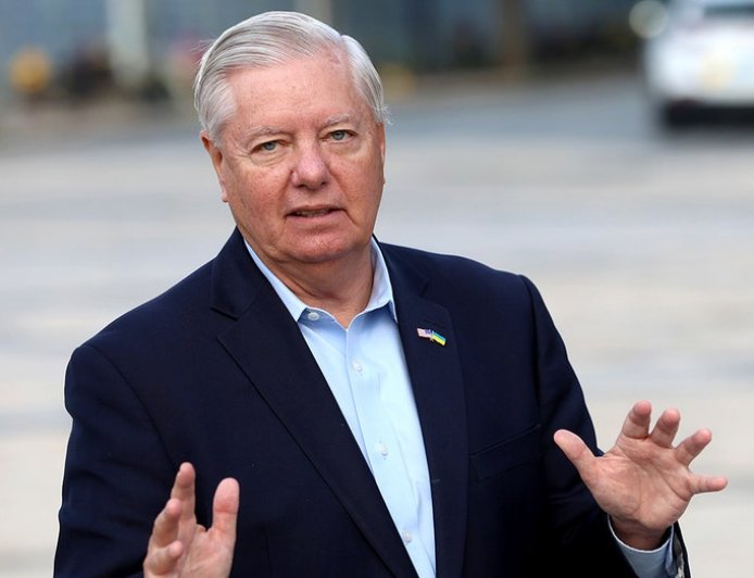 Republicans turn their attention to bashing Obamacare as shutdown enters day 39