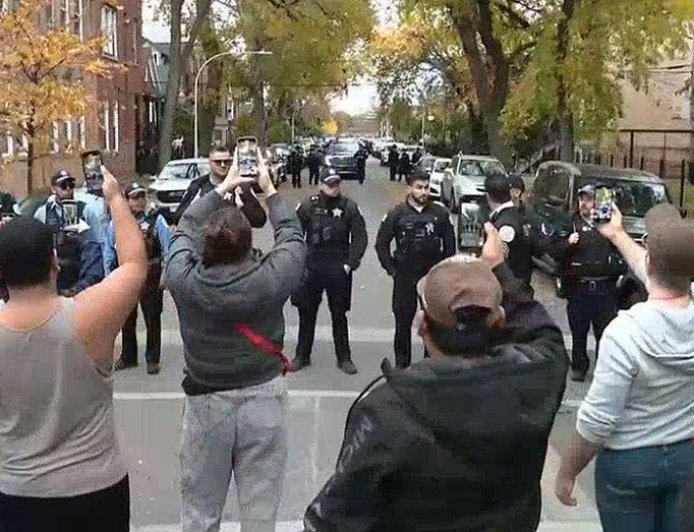 Manhunt underway after gunman allegedly fires at federal agents during Chicago immigration enforcement action