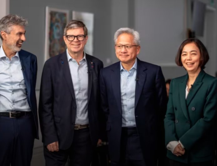 AI 六巨头罕见同台！李飞飞激辩 LeCun，黄仁勋却说“你们都错了”