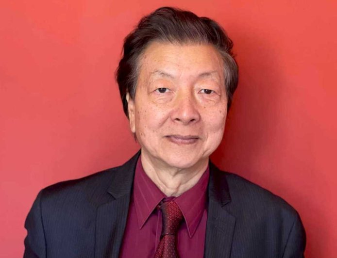 张信谈从镇江出发的新全球史