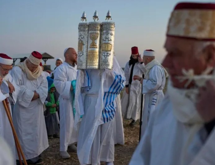 撒玛利亚人：被以色列否定的摩西追随者