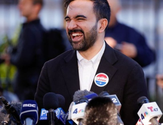 马姆达尼是如何带领Z世代掀起政治地震的？