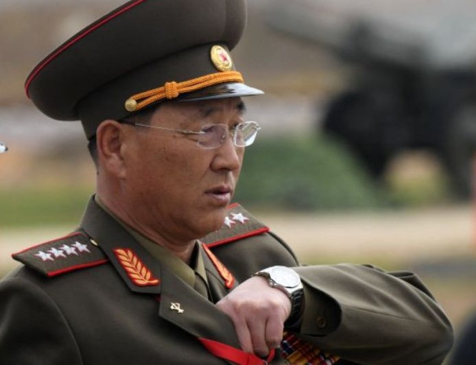 在美国航母访问韩国之际 朝鲜威胁要采取“进攻性行动”