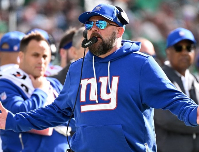 Giants made a 'mistake' by firing head coach Brian Daboll, former NFL QB says