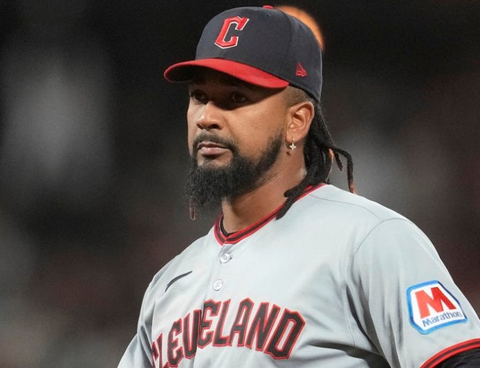 MLB cracks down with new betting limit after Cleveland pitchers charged in gambling scheme