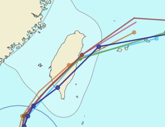 鳳凰將登陸穿台　最新各國路徑一致了