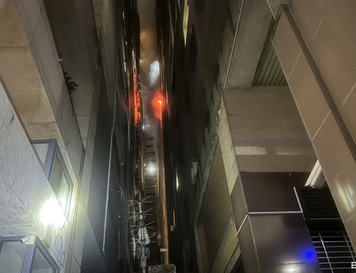 獨／高雄大樓竄火真相曝！19歲男怒燒女友衣櫥...社區百人驚逃