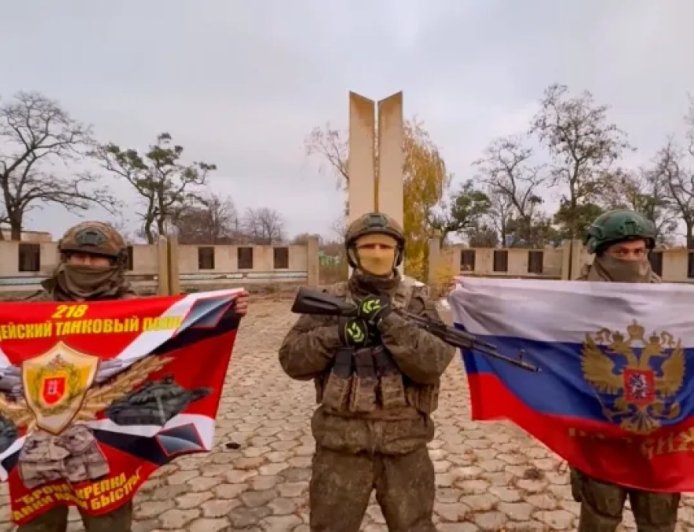 在俄军的猛烈攻势下 乌军在扎波罗热地区后撤