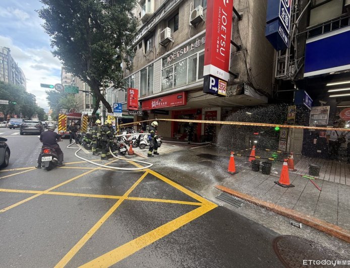 快訊／林森北路瀰漫瓦斯味！新工處挖破管線...警消急衝現場