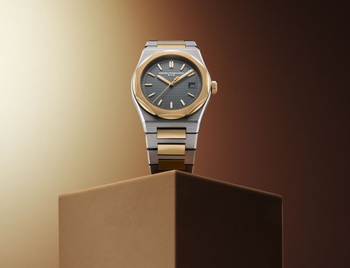 GP桂冠50周年錶纖薄好上手　雙色鍊帶藏微調機制