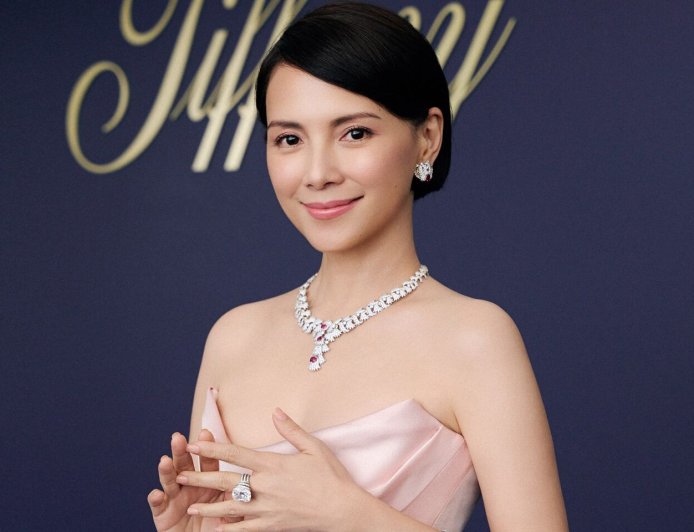 Tiffany 65億珠寶襲台　李心潔愛潛水迷上海葵項鍊