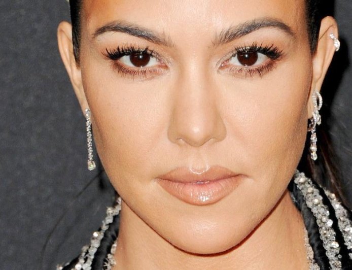 Kourtney Kardashian Embroiled In Surreal Trademark Showdown With Chinese Vape Giant