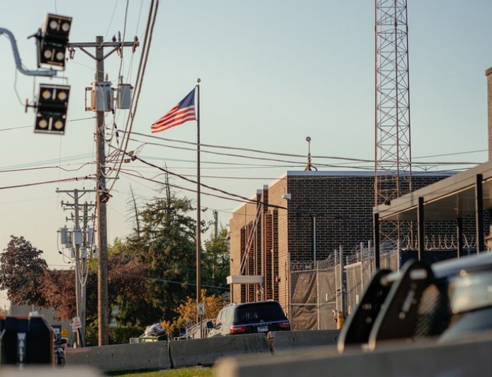 Judge who ordered release of 600 Chicago illegal immigrants slammed by DHS as activist putting lives at risk