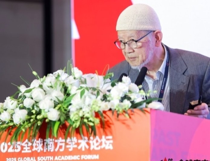 这场论坛上，日本嘉宾警告：日本军国主义正在复活的前夜