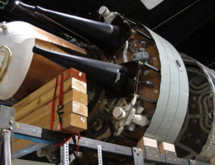 特朗普：美国没人才，不是谁都能造导弹