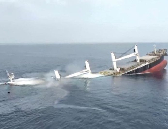 尽管胡塞武装宣布停止在红海的袭击，但航运公司仍然犹豫不决