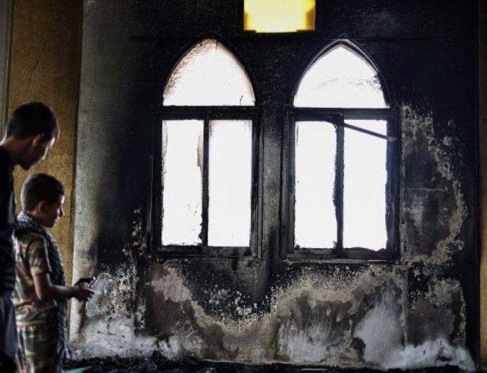 以色列定居者袭击西岸清真寺，引发国际社会谴责