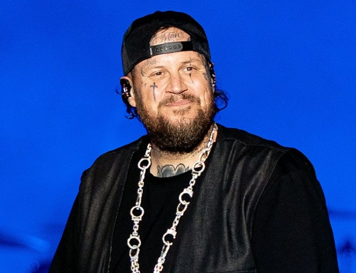 Jelly Roll battles severe isolation and illness during grueling foreign tour