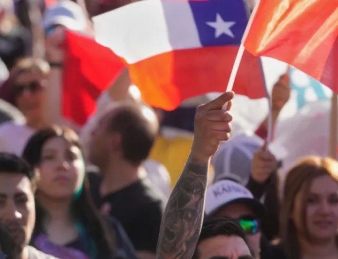 智利2025年大选是否预示其政治格局的转变？