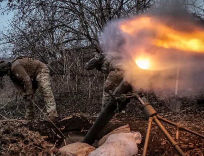 冬季临近：乌克兰声称袭击了莫斯科附近的一家俄罗斯炼油厂