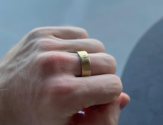 Robert Irwin Wears Dad Steve’s Shirt Before ‘DWTS’ Shows for ‘Good Luck’