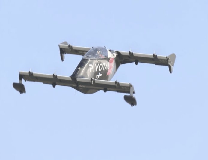 Pivotal Aero 电动飞行汽车首次试飞：最高时速 97 公里、满电续航 40 公里，无需飞行驾照