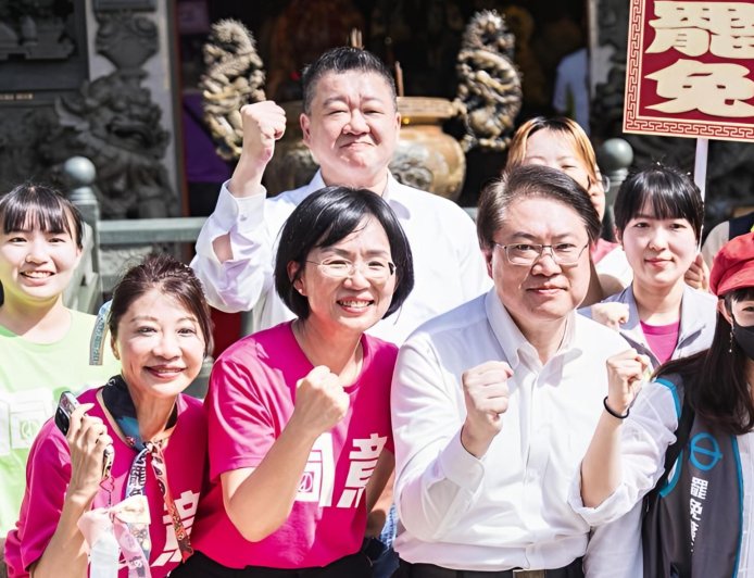 2026大選》林右昌一封遠洋回訊「我一定幫妳」　令蘇巧慧感動不已