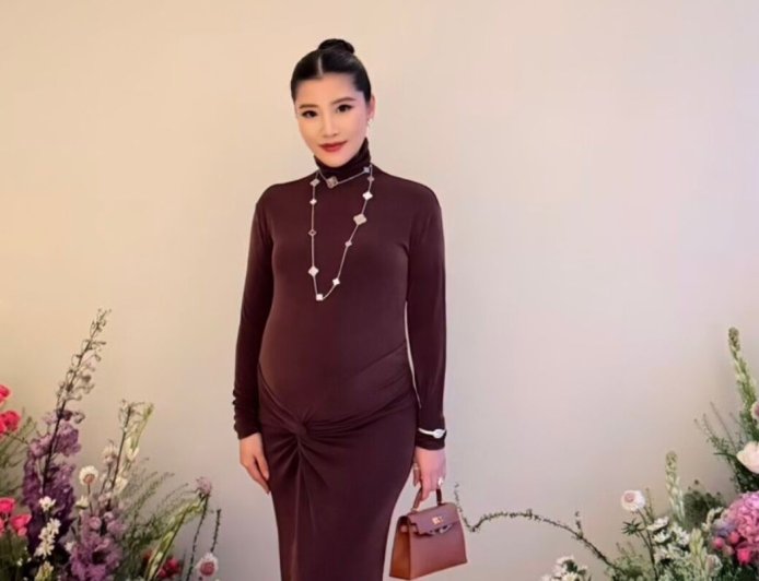 大馬最美千金孕婦裝舊衣新穿　百萬珠寶配漂亮妝容更出色