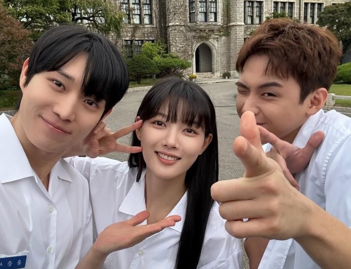 金裕貞《親愛的X》美貌封神　戲外「自律女神」4大凍齡秘訣揭秘