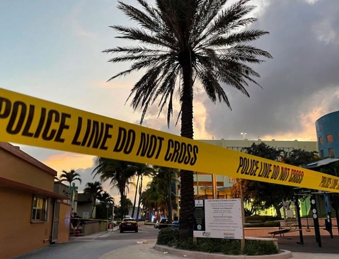 Florida serial killer fears spread after three women found dead in three days