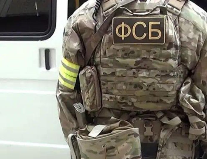 乌克兰情报部门整大活：3名间谍在墓地安装炸弹，绍伊古险些丧命