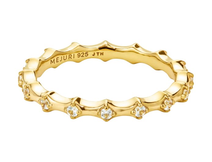 Holiday Gift Guide: Spoil Your Loved Ones With These Unforgettable Gifts