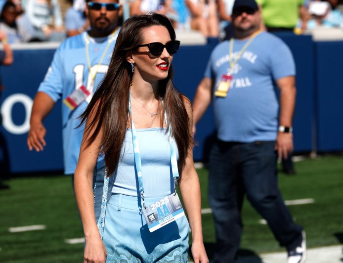 Jordon Hudson Shows Off Alleged Receipts Amid Threat to Sue Pablo Torre