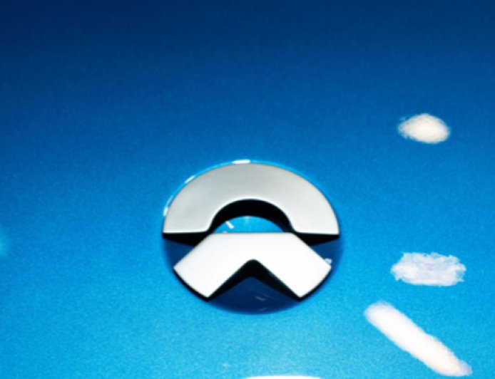 蔚来三季度净亏损收窄至34亿元，交付量8.7万辆创新高