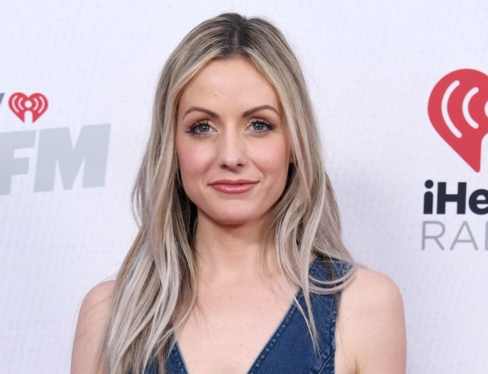 Bachelor’s Carly Waddell Gets Candid About Dating After Ending Engagement