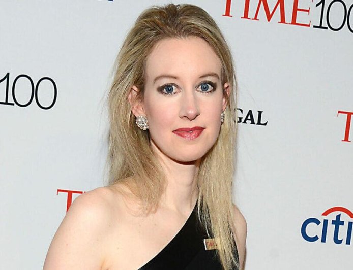 Elizabeth Holmes Scores Another Behind Bars Family Time For Thanksgiving