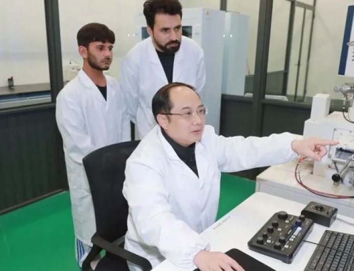 追踪｜入职江科大数月后，首席科学家郭伟曾买下别墅