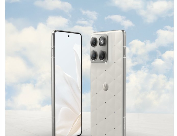 消息称摩托罗拉即将推出施华洛世奇水晶版 Edge 70 手机，采用 Pantone 2026 年度代表色