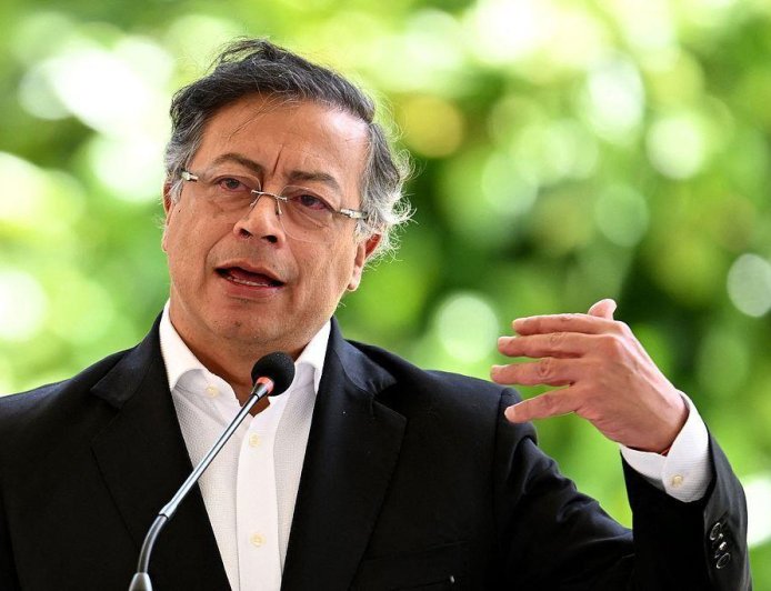 美威胁关闭委内瑞拉领空，哥伦比亚：完全非法