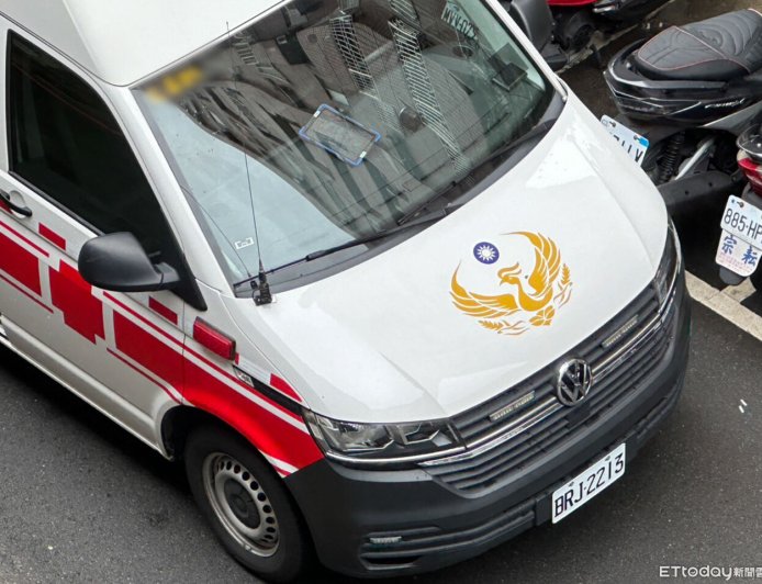 快訊／高雄前鎮區「28歲女墜樓」！　倒臥路面明顯死亡