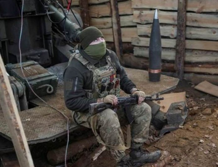 随着停火谈判陷入僵局，普京态度日益强硬，俄乌战争仍在继续