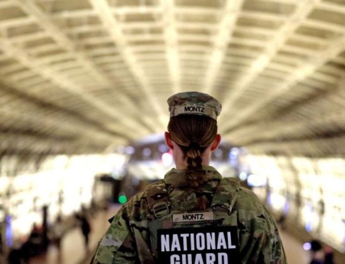 上诉法院裁定，特朗普目前可以继续在华盛顿特区保留国民警卫队