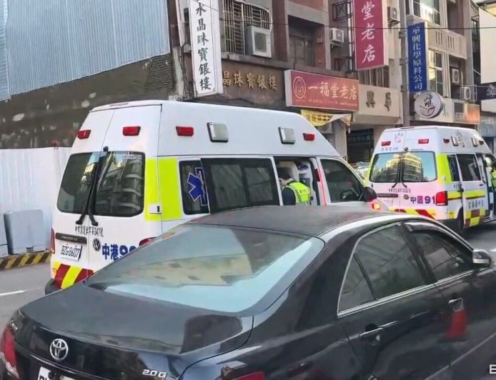 嫌路人太吵「制止反挨罵」男友加入變5人大混戰　先送醫再進警局