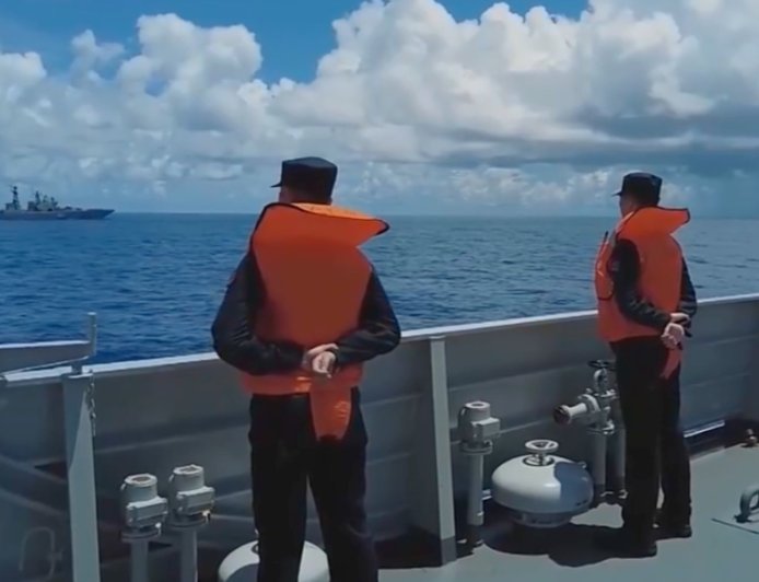 日本欲在距台湾110公里处部署中程导弹，专家解读